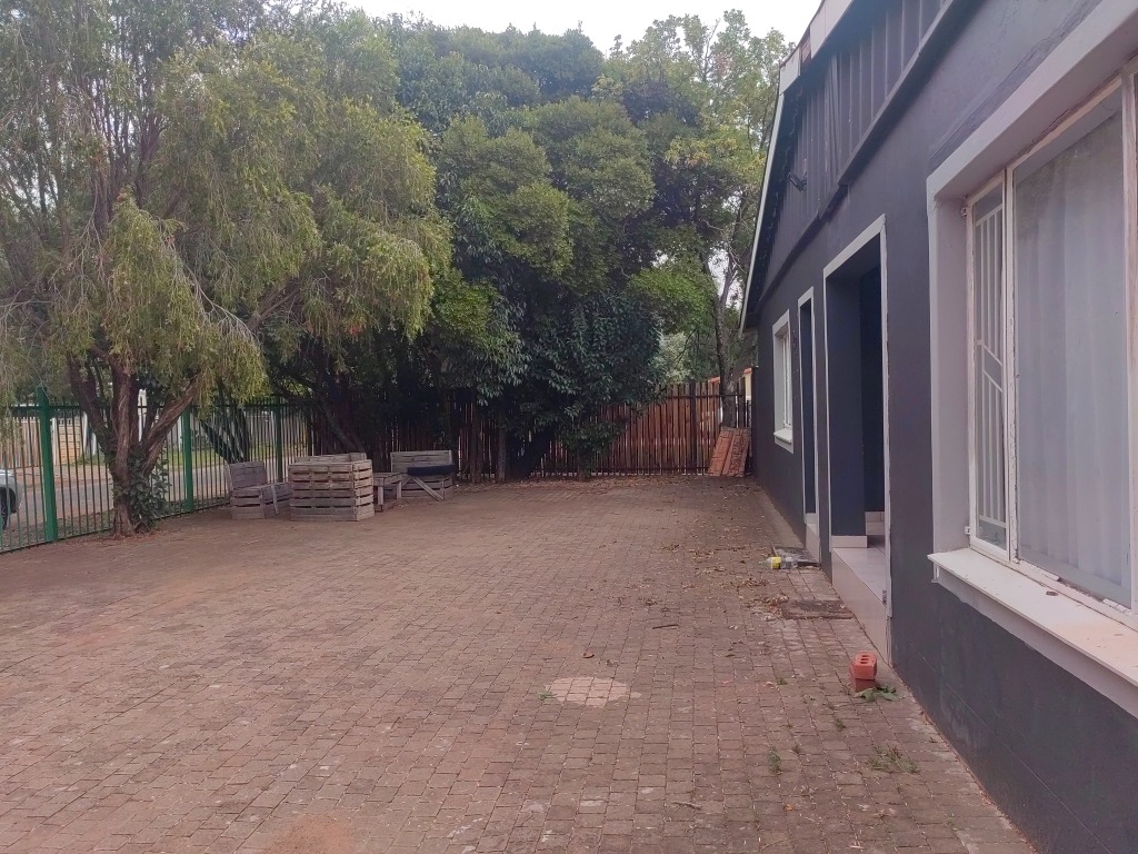 11 Bedroom Property for Sale in Brandwag Western Cape